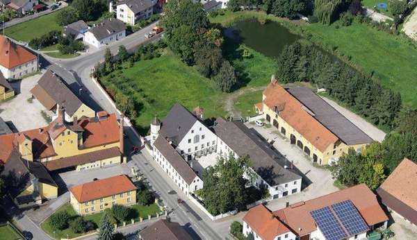 Schloss Pörnbach Luftbild Schloss Pörnbach Luftbild